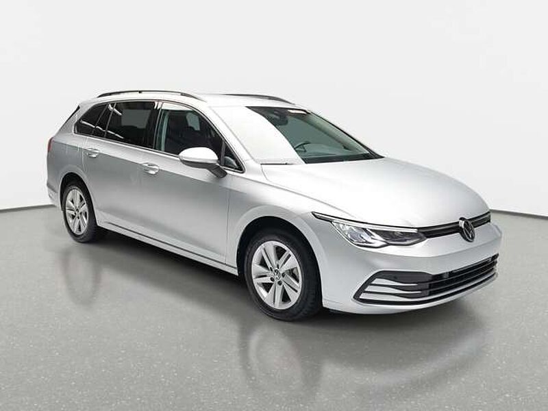 Volkswagen Golf GOLF VIII VARIANT 1.0 TSI LIFE NAVI LED DAB KAMERA