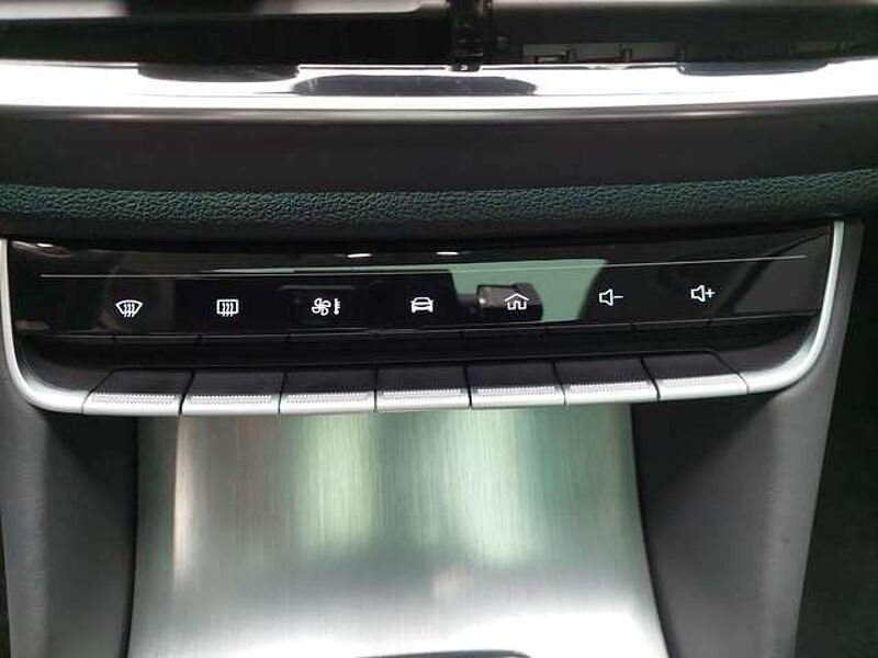 MG HS HS 1.5T-GDI AUTO. LUXURY NAVI KLIMA LED PANO LM