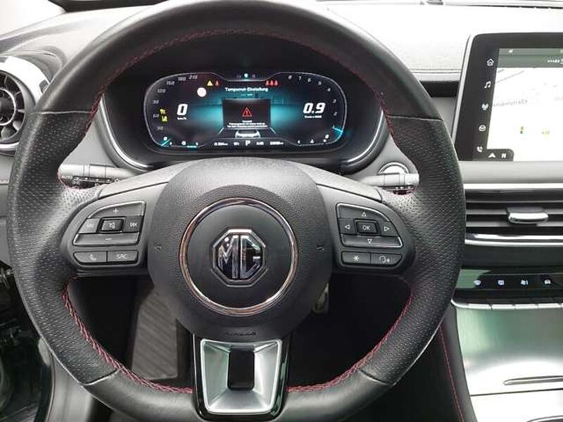 MG HS HS 1.5T-GDI AUTO. LUXURY NAVI KLIMA LED PANO LM