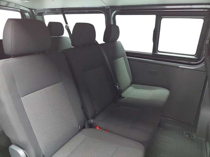 Volkswagen T6.1 Kombi T6.1 KOMBI 2.0 TDI KOMBI LR KLIMA 9-SITZE HECKFLÜG