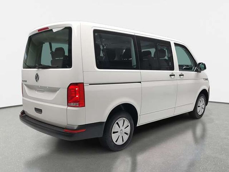 Volkswagen T6.1 Caravelle T6.1 CARAVELLE 2.0 TDI DSG TRENDLINE L1H1 KLIMAAUT